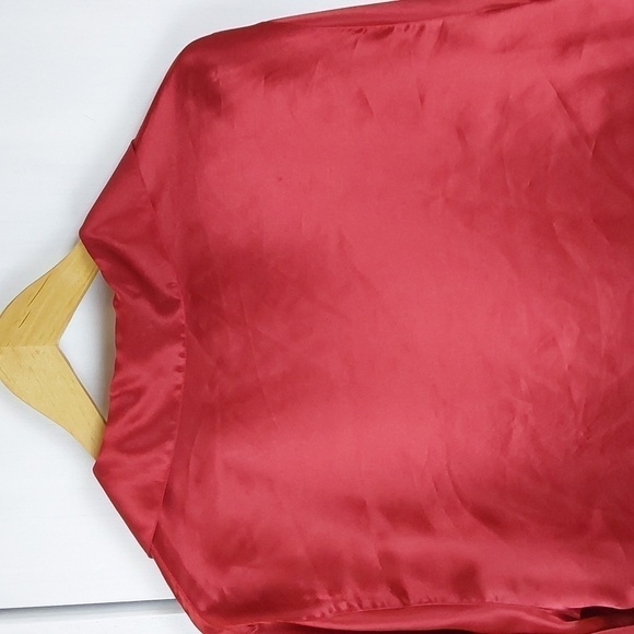 Diane Von Furstenberg Womens Red Satin Sleep Shirt Pajama Soft silky Sz.M - Picture 6 of 8